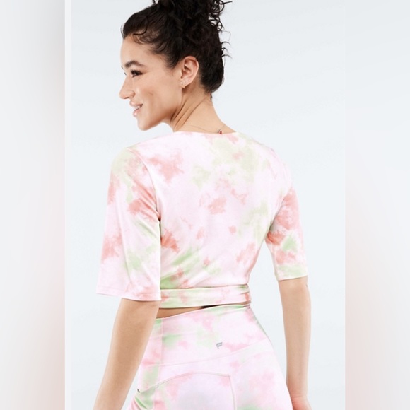 Fabletics Laila Wrap Top New Era Pastel Watercolors Size 1X - Picture 2 of 10
